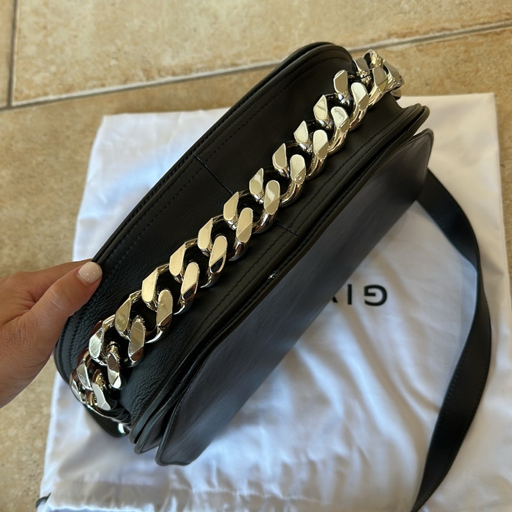 Givenchy Infinity Saddle Bag - Picture 7 of 9